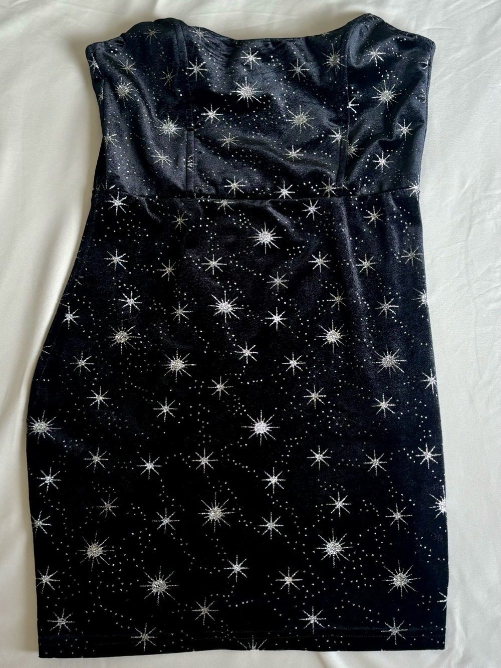superdown Black Velvet Strapless Star-Embellished Mini Dress